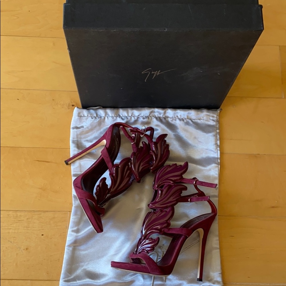 Giuseppe Zanotti “cruel summer” metal wings.